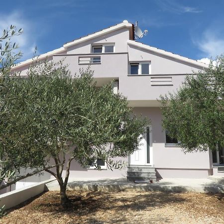 ביוגראד נה מורו M&L Holliday Home מראה חיצוני תמונה