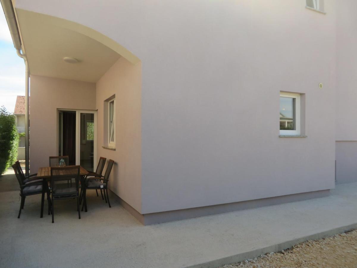 ביוגראד נה מורו M&L Holliday Home מראה חיצוני תמונה