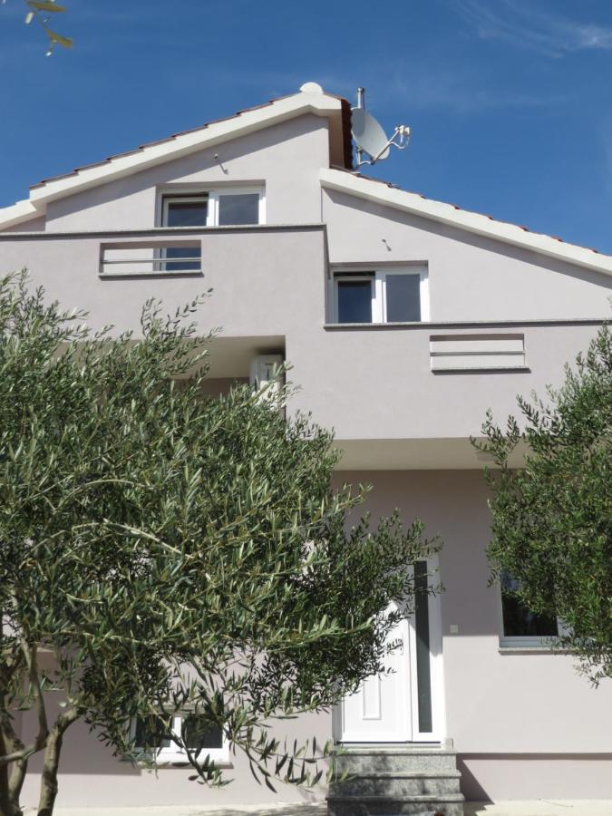 ביוגראד נה מורו M&L Holliday Home מראה חיצוני תמונה