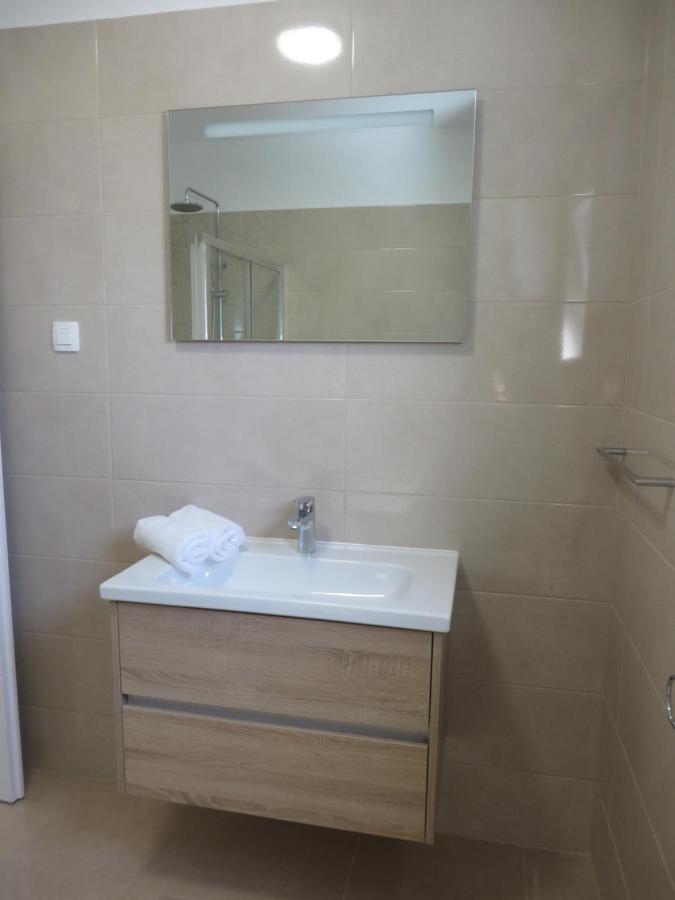 ביוגראד נה מורו M&L Holliday Home מראה חיצוני תמונה