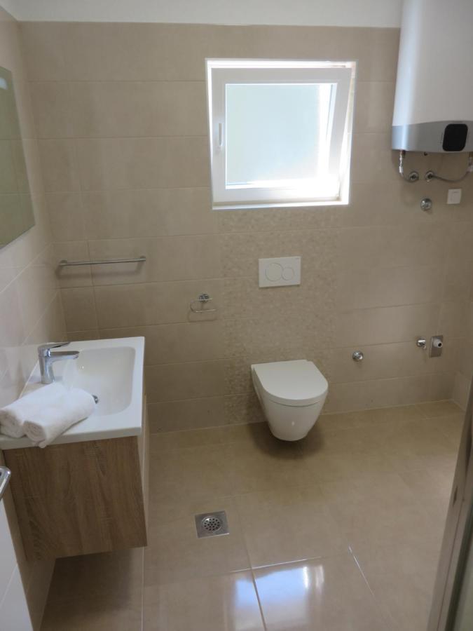 ביוגראד נה מורו M&L Holliday Home מראה חיצוני תמונה