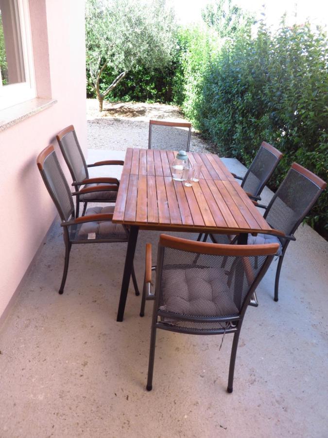 ביוגראד נה מורו M&L Holliday Home מראה חיצוני תמונה